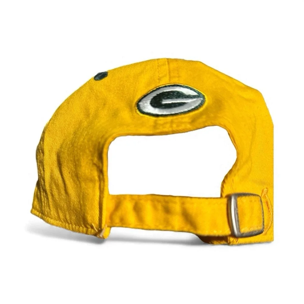 Green Bay Packer NFL Hat And 2 Packer Cups‎